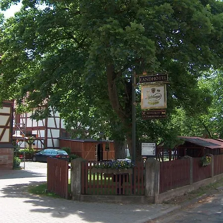 Hotel & Restaurant Gutsherrn-klause 3*